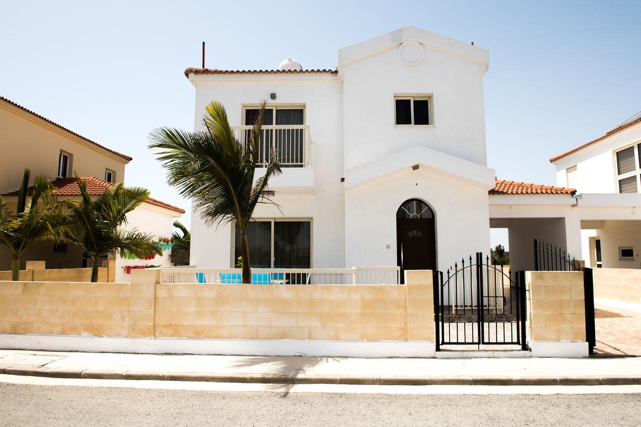 Green Bay Villas Айя-Напа Экстерьер фото